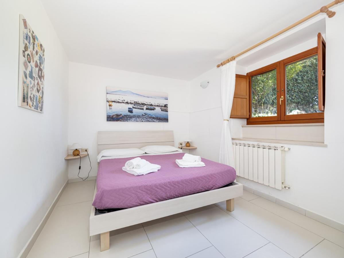 Ulivi Apt Villa Sorrento Bagian luar foto