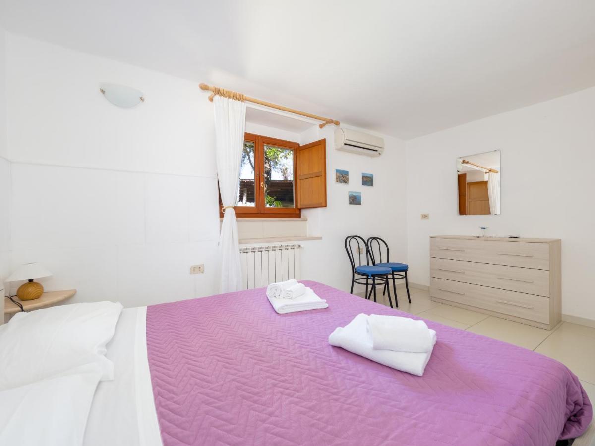 Ulivi Apt Villa Sorrento Bagian luar foto